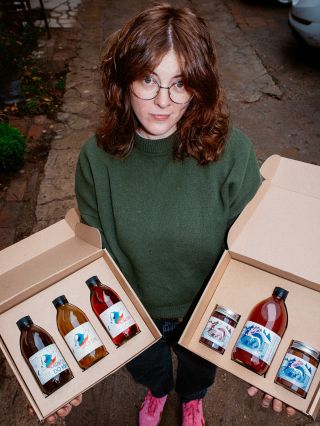 Čau kamoši, na eshop to přistála hromada dárkových balení. Kávový pro kámošku, marmošky pro mámu a Vánoční set pro babi 🎁...